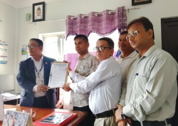लोककल्याणकारी विज्ञापनको  रकम कटौतीविरुद्ध हुलाक कार्यालयमा महासंघले बुझायो ज्ञापन